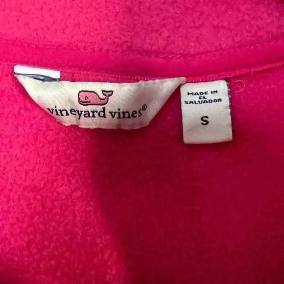 Vineyard Vines Women’s Hot Pink Harbor Fleece 1/4 Zip Pullover - Size Small - Picture 2 of 4